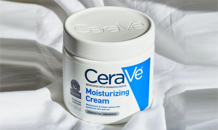 Review kem dưỡng Cerave Moisturizing Cream có tốt không? Mua ở đâu chính hãng?  